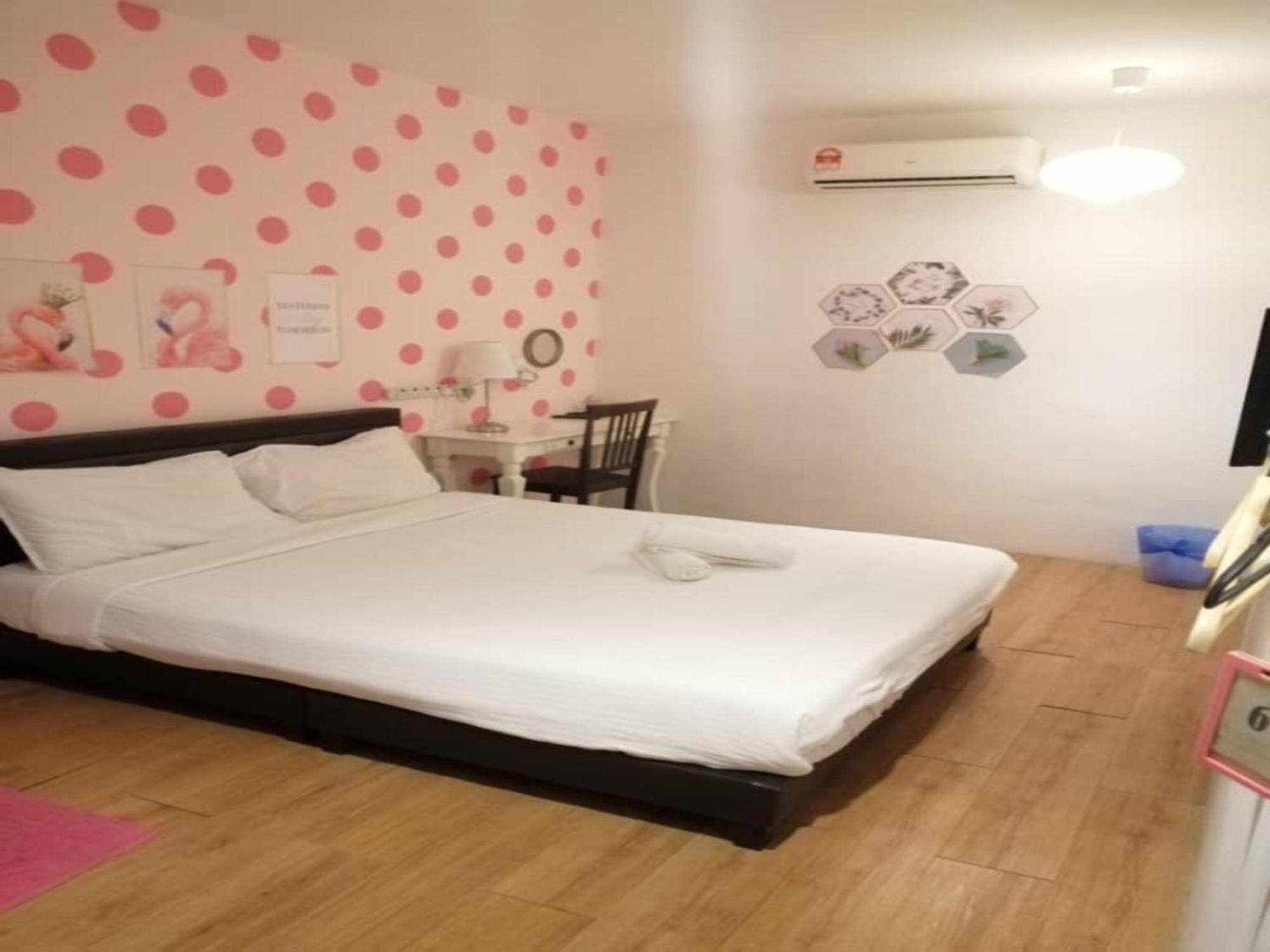 Oyo 91068 Elephant House Boutique Hotel จอร์จทาวน์ ภายนอก รูปภาพ